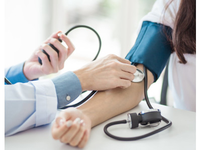 Необхідність, зручність та простота: чому важливо користуватися тонометром?